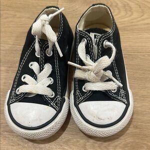 Converse Black and White Canvas Sneakers Low-Top Classic